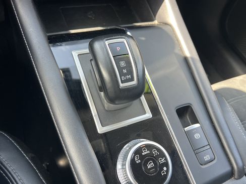 Used 2024 Mitsubishi Outlander SE FWD image 30