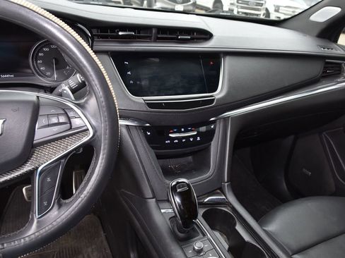 Used 2020 Cadillac XT5 Sportv AWD/4WD image 9