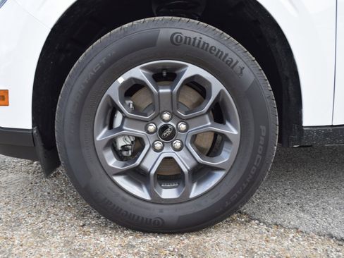 New 2025 Ford Maverick XLT w/ XLT Luxury Package image 25