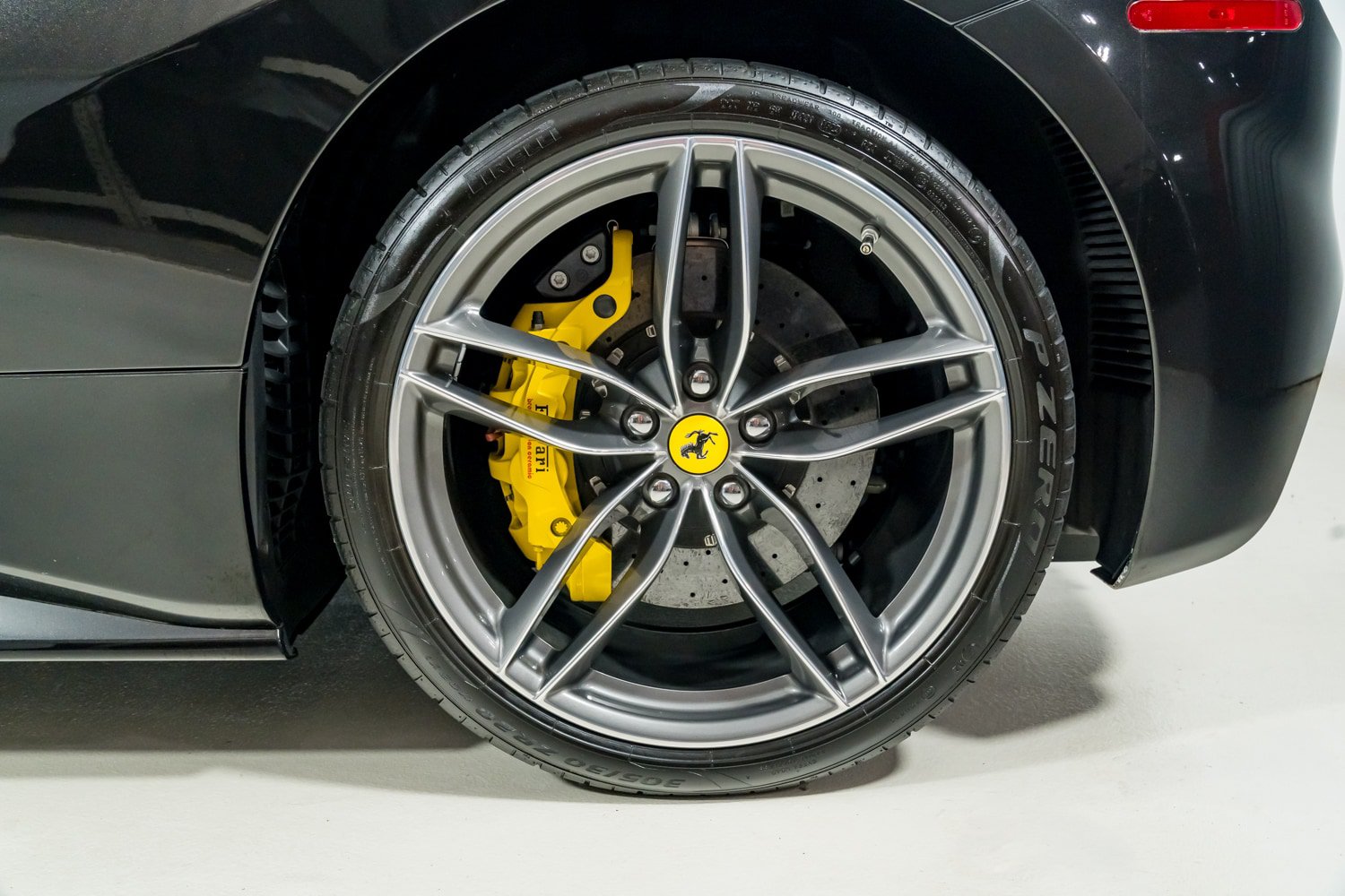 Certified 2017 Ferrari 488 Spider RWD image 23