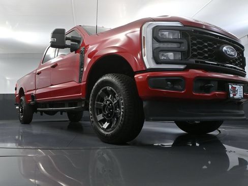 Used 2024 Ford F250 Lariat w/ Lariat Ultimate Package AWD/4WD image 48