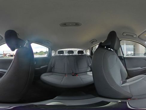Used 2025 Kia K4 FWD image 42