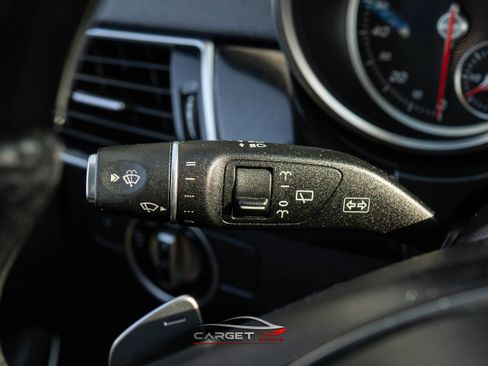 Used 2018 Mercedes-Benz GLS 550 4MATIC w/ Driver Assistance Package image 31