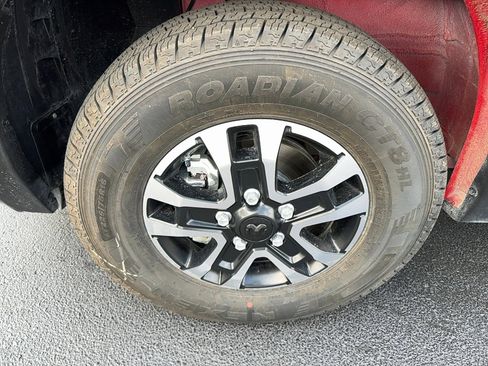 New 2025 RAM ProMaster 3500 w/ Quick Order Package 24G SLT image 2