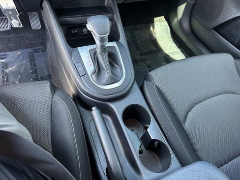 Used 2024 Kia Forte LXS image 24