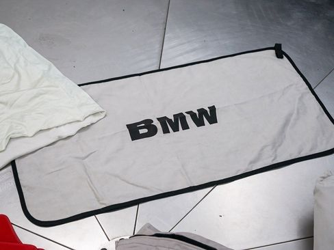 Used 2003 BMW Z8 RWD image 64