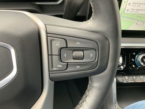 Used 2025 GMC Sierra 2500 Denali image 38