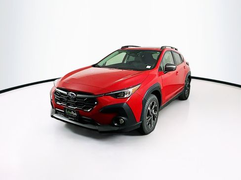 Used 2024 Subaru Crosstrek 2.0i Premium image 3