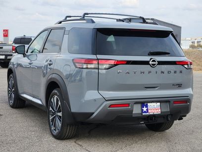 New 2026 Nissan Pathfinder Platinum