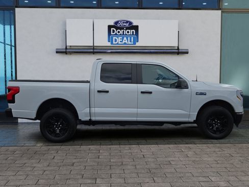 Used 2025 Ford F150 Lightning Pro AWD/4WD image 2