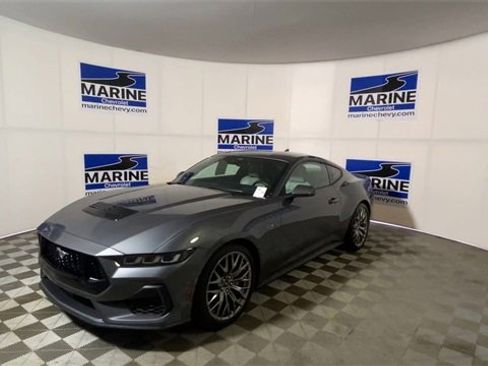Used 2024 Ford Mustang GT Premium image 6