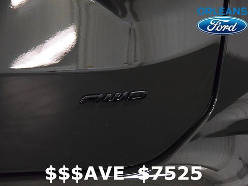 New 2024 Ford Edge SE w/ Black Appearance Package image 12