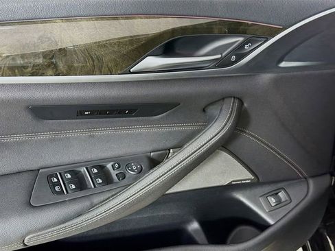 Used 2021 BMW 530i w/ M Sport Package image 21