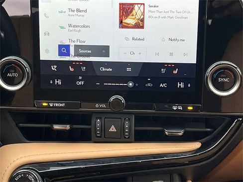 Used 2025 Lexus NX 250 FWD w/ Premium Package image 16