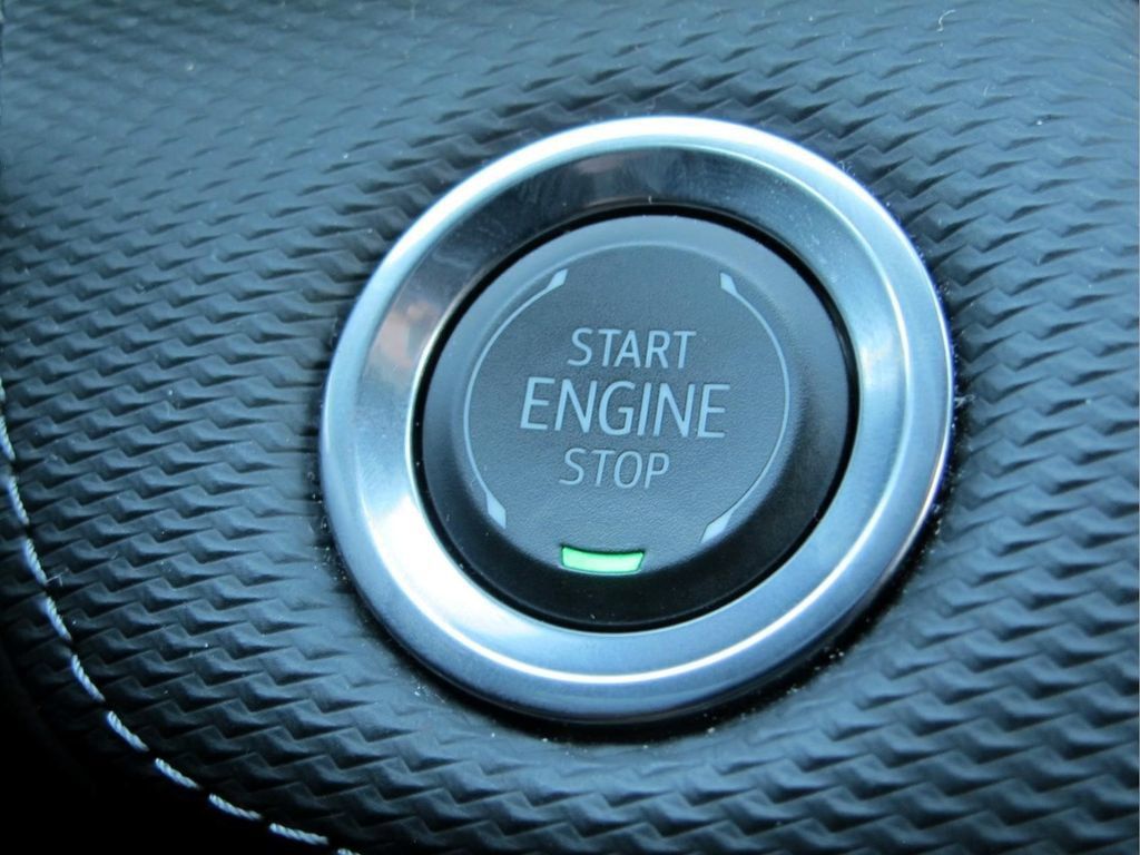 Used 2026 Chevrolet Equinox LT FWD image 16