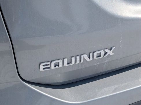 Used 2024 Chevrolet Equinox Premier image 25
