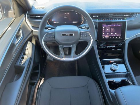 New 2026 Jeep Grand Cherokee L Laredo AWD/4WD image 26