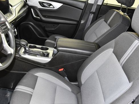 Used 2024 Chevrolet Blazer LT w/ Convenience Package image 38