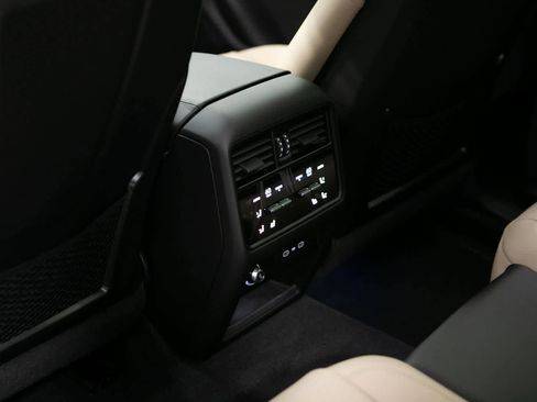 New 2026 Porsche Cayenne S AWD/4WD image 30