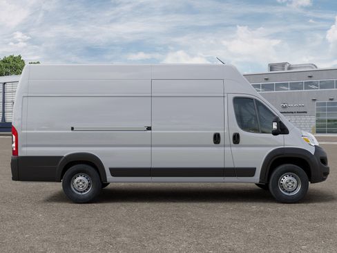 New 2026 RAM ProMaster 3500 w/ Premium Convenience Group FWD image 14