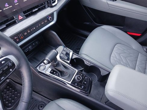 Used 2024 Kia Sportage X-Pro image 11