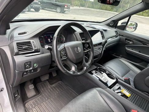 Used 2021 Honda Passport Elite image 12