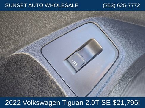 Used 2022 Volkswagen Tiguan SE AWD/4WD image 30