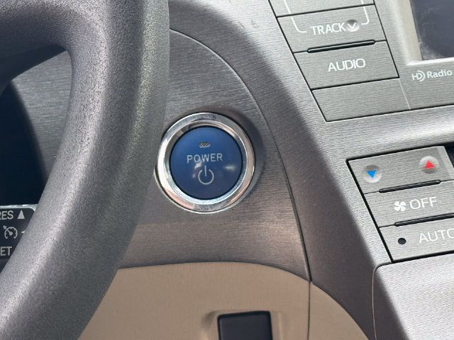 Used 2015 Toyota Prius Three FWD image 24