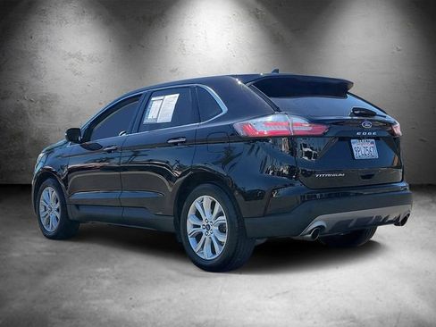 Used 2022 Ford Edge Titanium w/ Equipment Group 301A AWD/4WD image 4