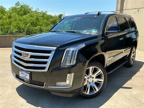 Used 2015 Cadillac Escalade Premium AWD/4WD image 2