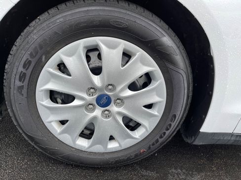 Used 2020 Ford Fusion S FWD image 8