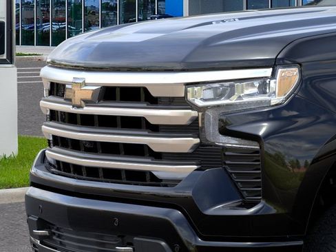 New 2026 Chevrolet Silverado 1500 High Country AWD/4WD image 13