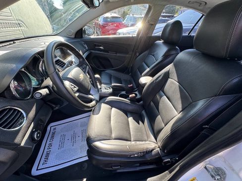 Used 2014 Chevrolet Cruze LTZ w/ RS Package FWD image 10