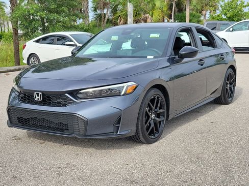 Used 2025 Honda Civic Sport image 3