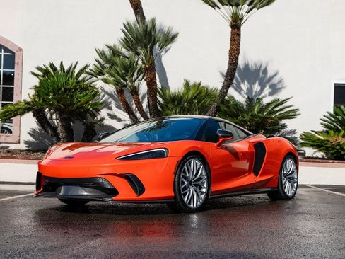 Used 2025 McLaren GTS image 13