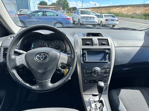 Used 2013 Toyota Corolla S w/ Premium Pkg FWD image 7