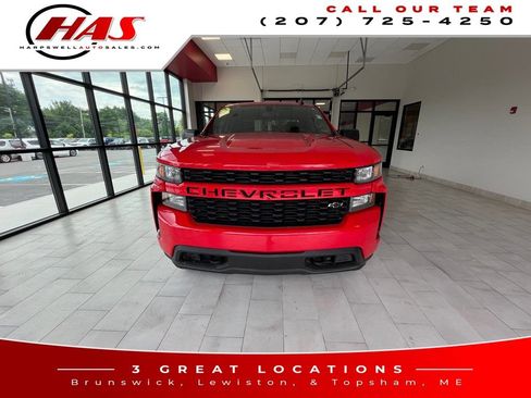 Used 2021 Chevrolet Silverado 1500 Custom w/ LPO, Dark Essentials Package AWD/4WD image 8