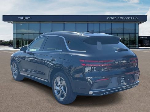 New 2026 Genesis GV70 2.5T Advanced image 4