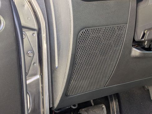 Used 2017 Jeep Wrangler Unlimited Sahara w/ Max Tow Package image 15