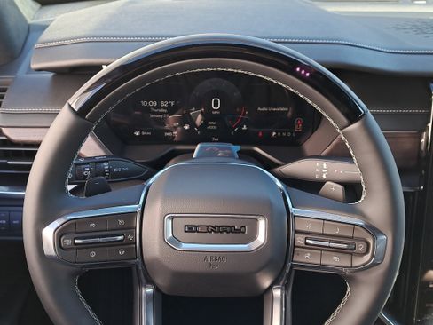 New 2026 GMC Acadia Denali Ultimate image 27