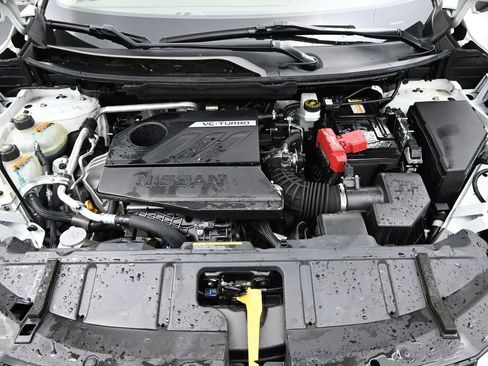 Used 2023 Nissan Rogue SV image 21