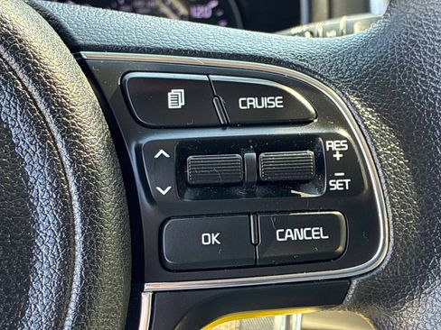 Used 2017 Kia Sportage LX FWD image 22