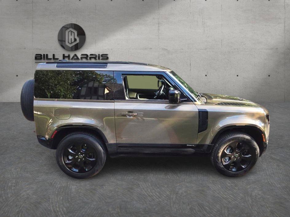 Used 2021 Land Rover Defender 90 X-Dynamic S AWD/4WD image 6