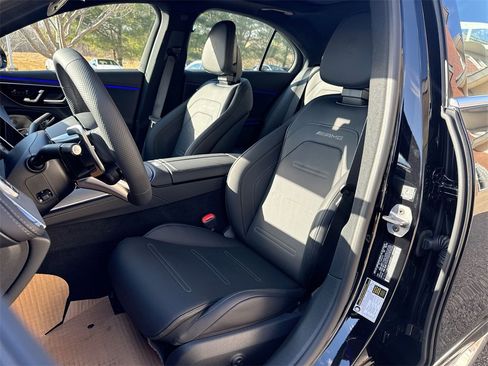 New 2025 Mercedes-Benz E 53 AMG e 4MATIC Sedan image 11