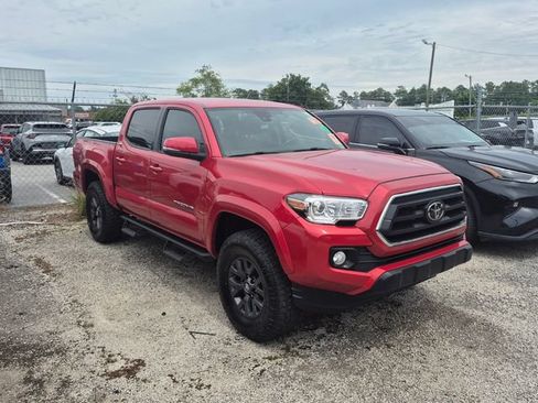 Used 2023 Toyota Tacoma SR5 w/ Technology Package AWD/4WD image 1