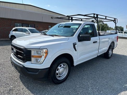 Used 2022 Ford F150 XL w/ Equipment Group 101A High RWD image 2