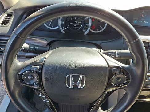 Used 2017 Honda Accord EX-L image 21