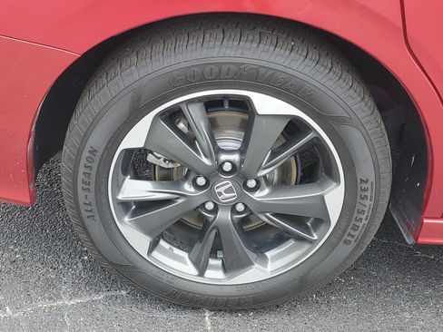 Used 2023 Honda Odyssey Elite image 9