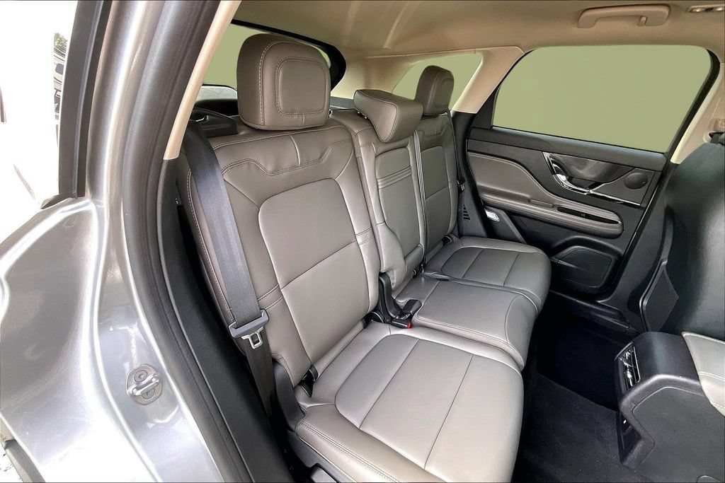 Used 2023 Lincoln Corsair FWD image 25