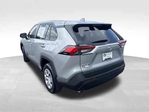 Used 2023 Toyota RAV4 LE FWD image 3